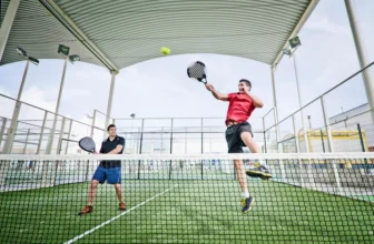 Faut-il mieux parier sur le tennis ou le padel pour optimiser ses gains ?